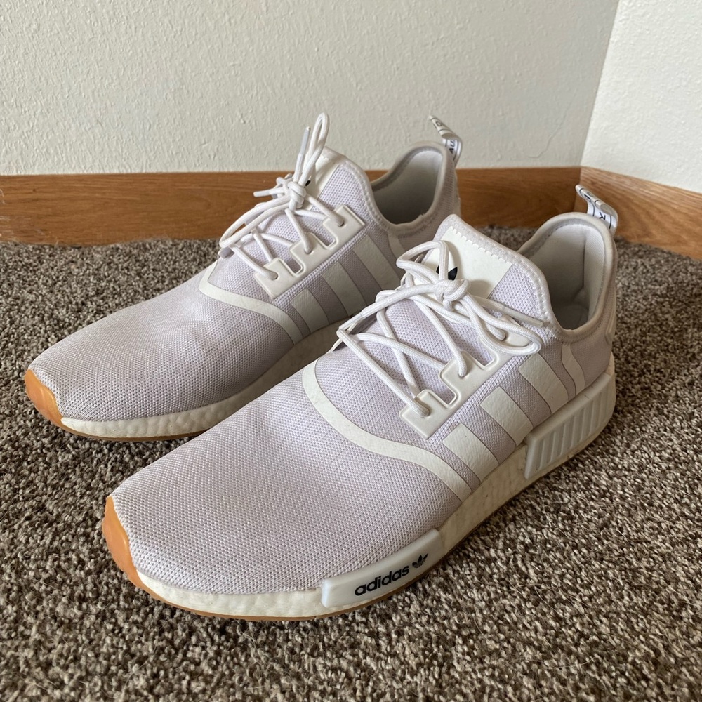 Men’s Adidas NMD R1